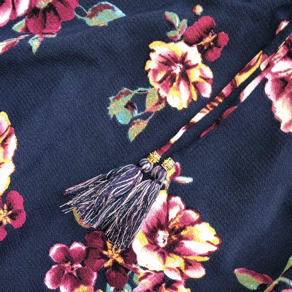 Xhilaration Floral V-Neck Tie Front Mini Dress - Picture 4 of 5